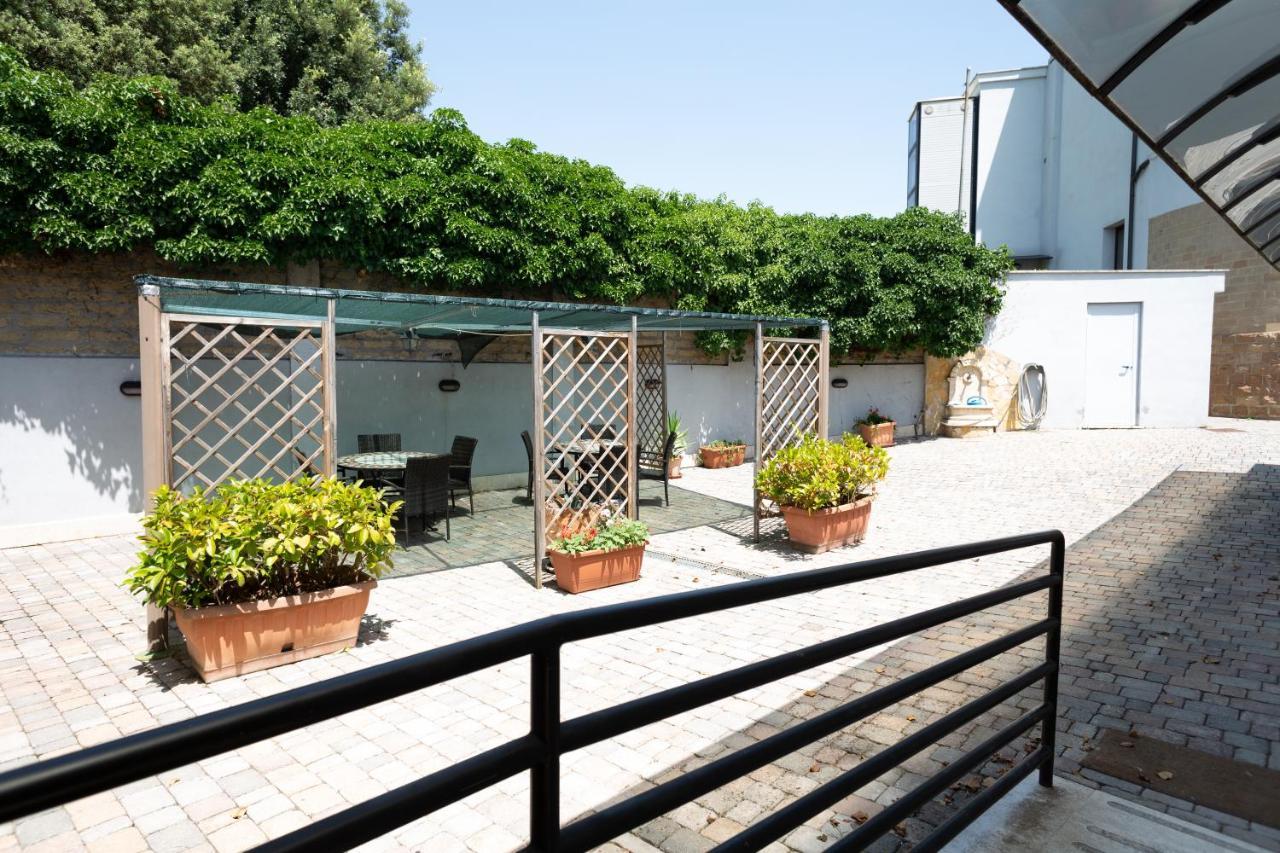 Cervara Park Hotel Roma Exterior foto